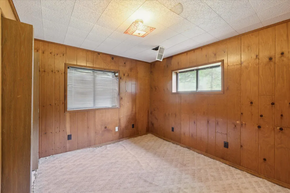 8886 Coleman Road Haslett, MI 48840