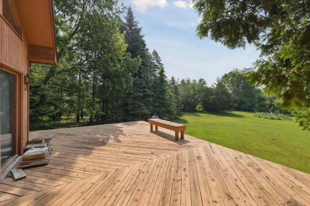 8886 Coleman Road Haslett, MI 48840
