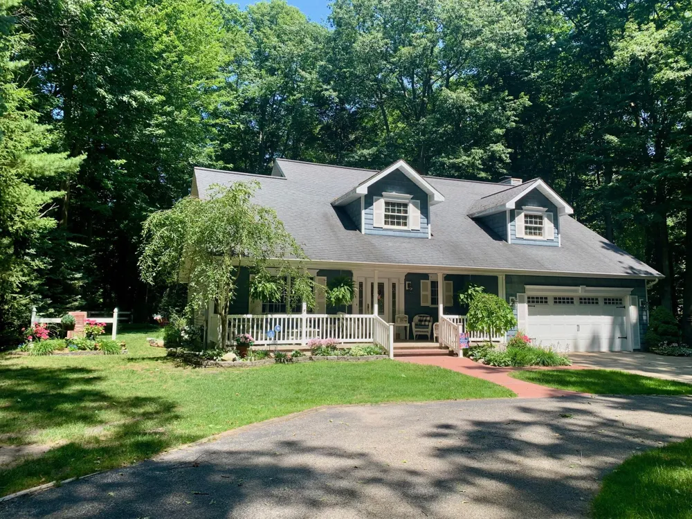 7354 W M-116 Ludington, MI 49431