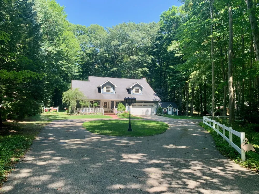 7354 W M-116 Ludington, MI 49431
