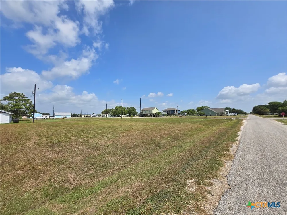 1102 Buckskin Drive Palacios, TX 77465