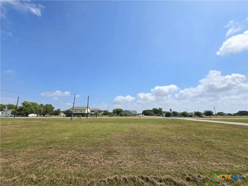 1102 Buckskin Drive Palacios, TX 77465
