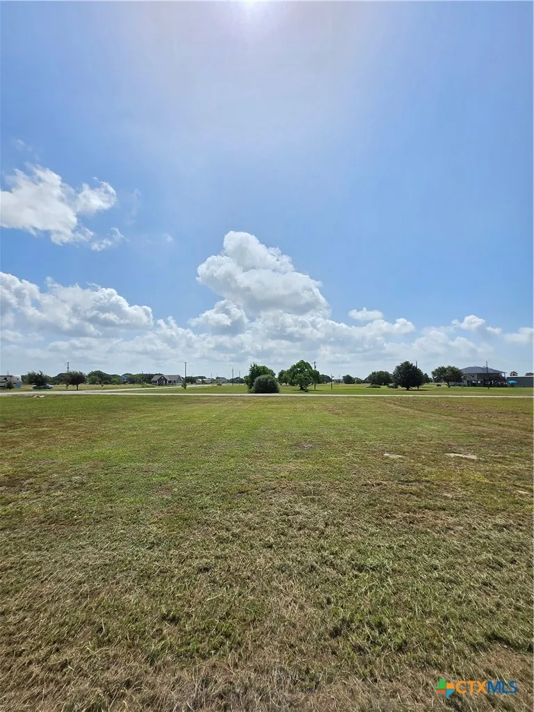 1102 Buckskin Drive Palacios, TX 77465