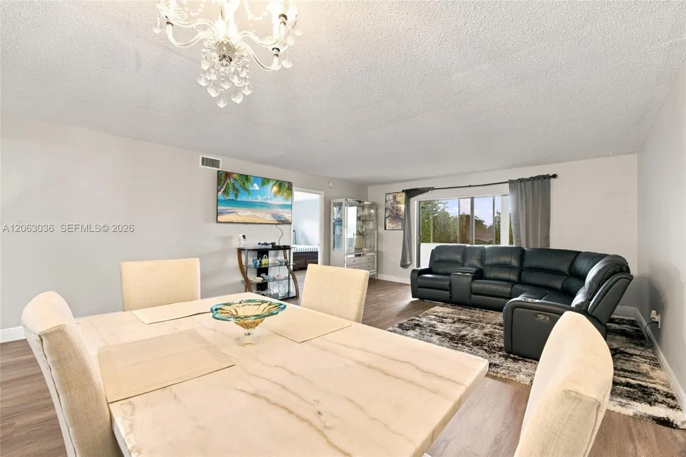 4141 NW 44th Ave #217 Lauderdale Lakes, FL 33319