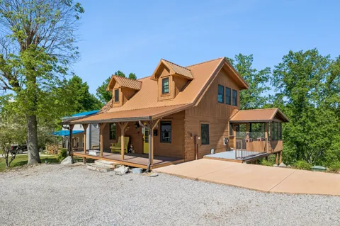 225 Bill Hunter Rd