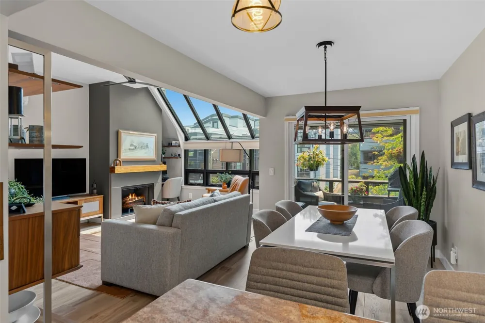 6300 Sand Point Way NE #306 Seattle, WA 98115