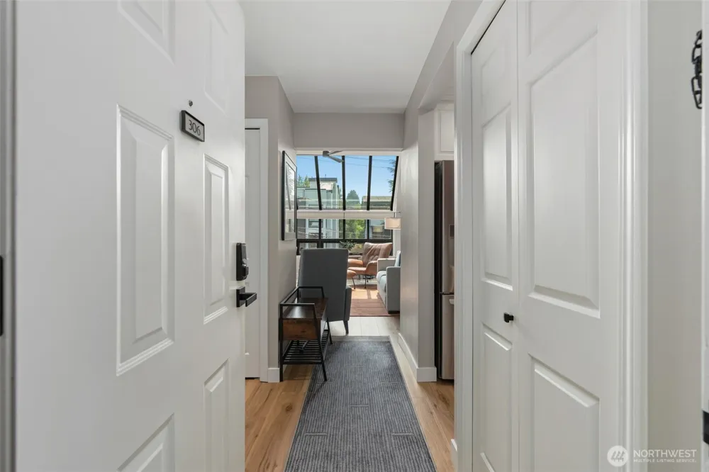 6300 Sand Point Way NE #306 Seattle, WA 98115