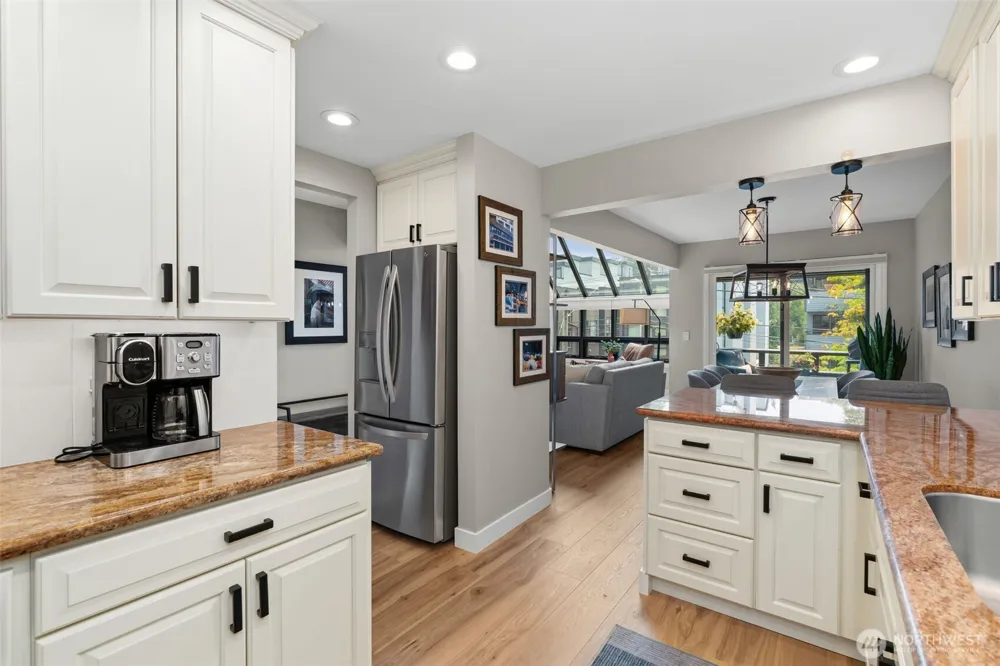 6300 Sand Point Way NE #306 Seattle, WA 98115