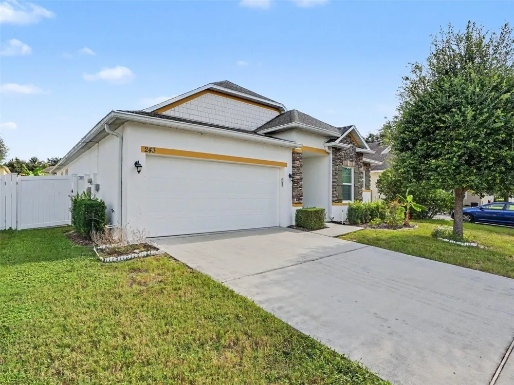 243 MILESTONE DRIVE Haines City, FL 33844
