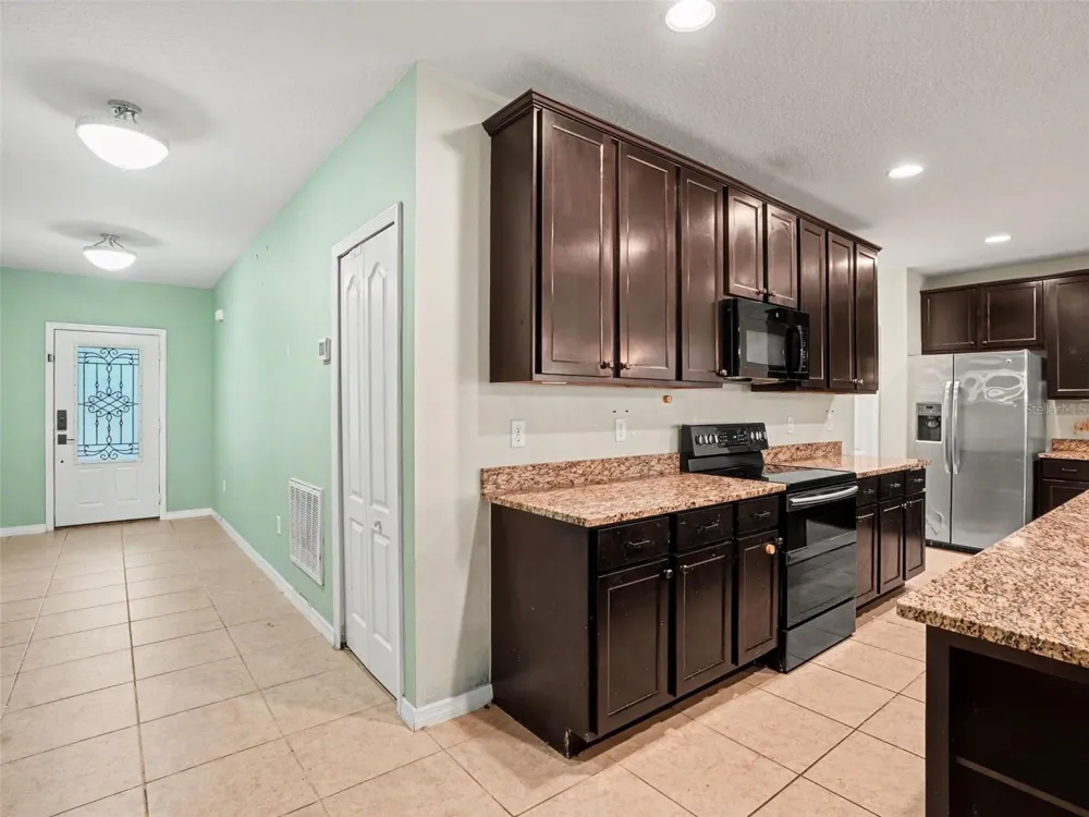 243 MILESTONE DRIVE Haines City, FL 33844