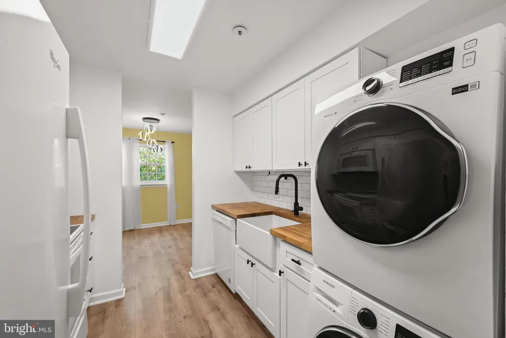 8393 MONTGOMERY RUN ROAD #L Ellicott City, MD 21043