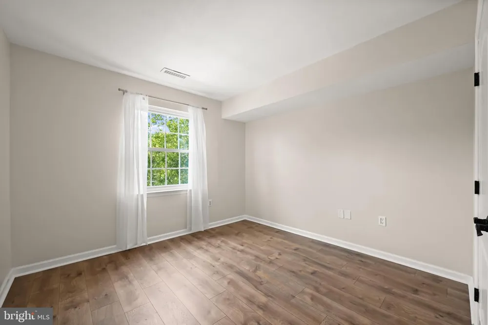 8393 MONTGOMERY RUN ROAD #L Ellicott City, MD 21043