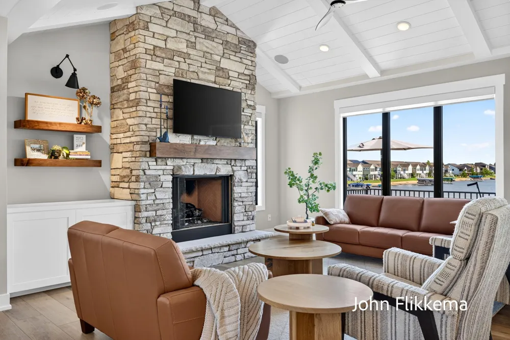 8326 Tantrum Drive Allendale, MI 49401