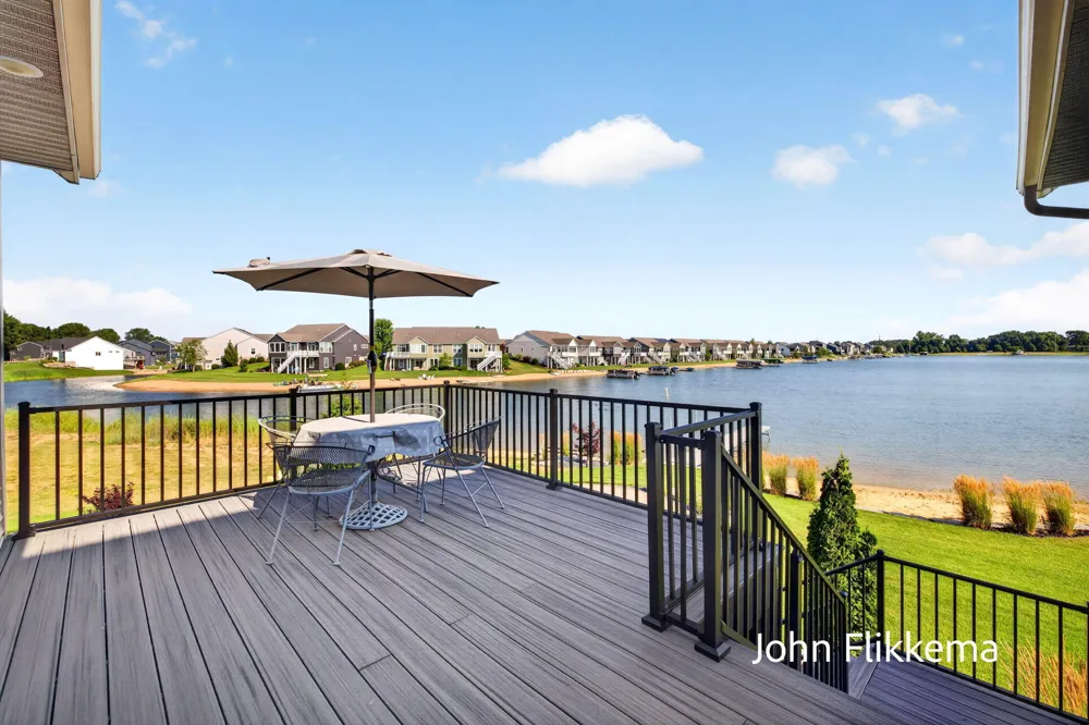 8326 Tantrum Drive Allendale, MI 49401