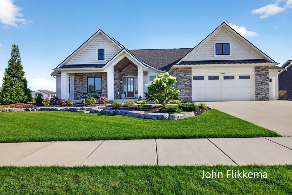 8326 Tantrum Drive Allendale, MI 49401