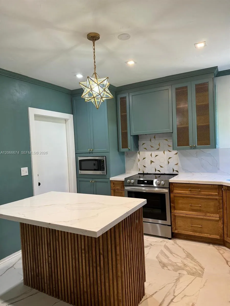 431 Candia Ave Coral Gables, FL 33134