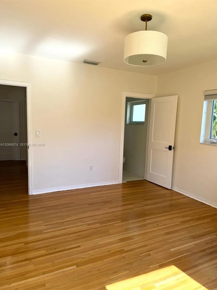 431 Candia Ave Coral Gables, FL 33134