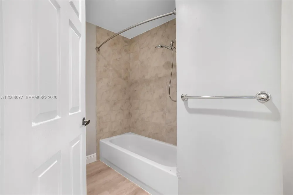 2929 SW 18th terrace Fort Lauderdale, FL 33315