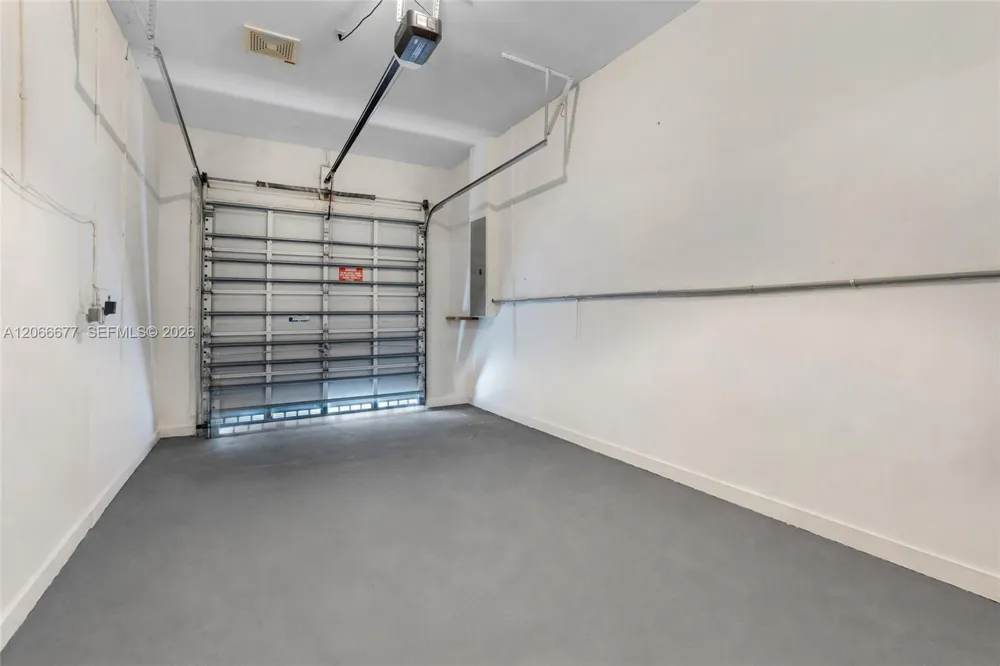 2929 SW 18th terrace Fort Lauderdale, FL 33315