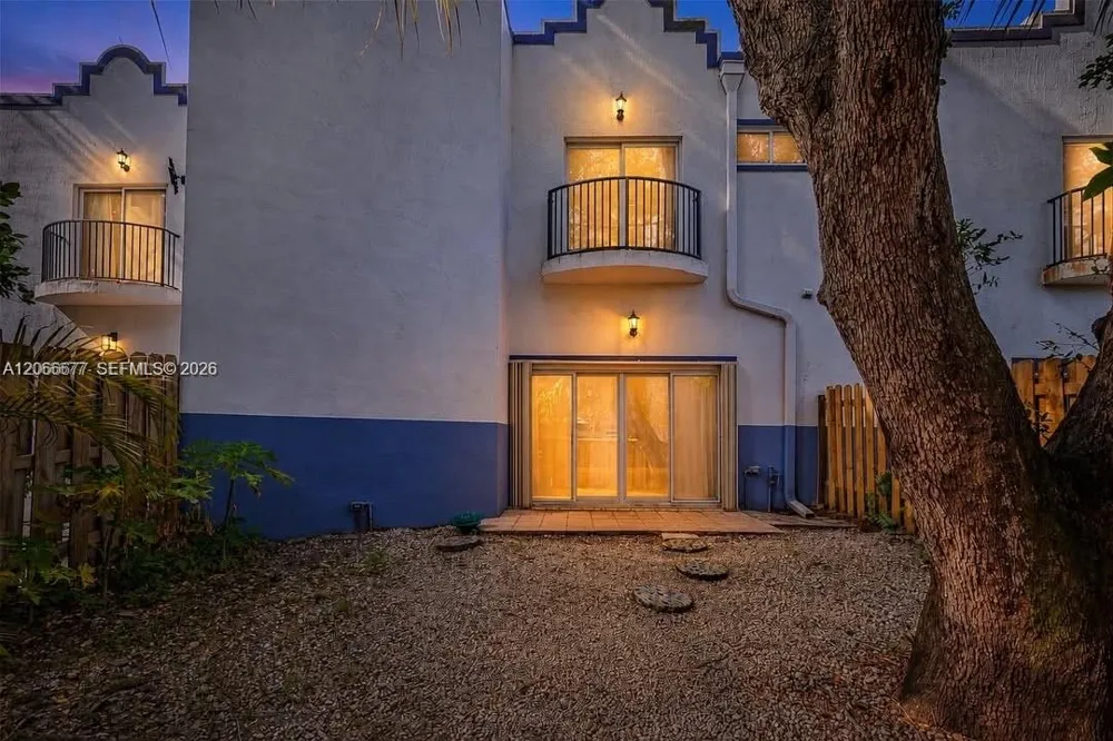 2929 SW 18th terrace Fort Lauderdale, FL 33315