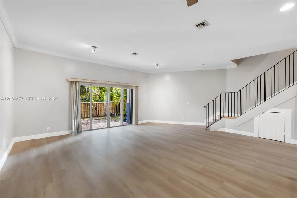 2929 SW 18th terrace Fort Lauderdale, FL 33315