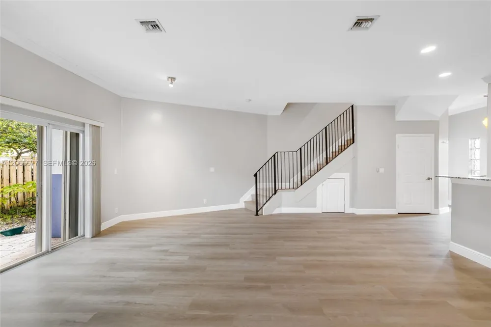 2929 SW 18th terrace Fort Lauderdale, FL 33315