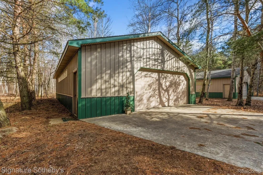 7699 MINNICK ROAD Rubicon Township, MI 48441