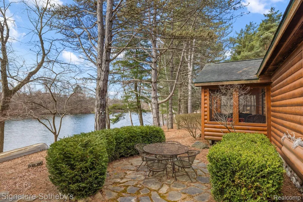 7699 MINNICK ROAD Rubicon Township, MI 48441