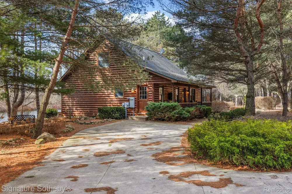 7699 MINNICK ROAD Rubicon Township, MI 48441