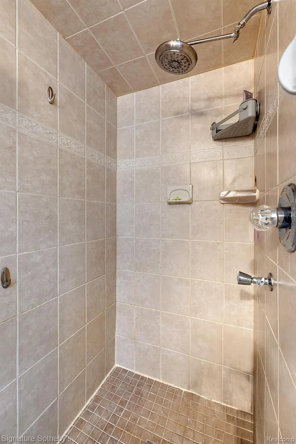 7699 MINNICK ROAD Rubicon Township, MI 48441