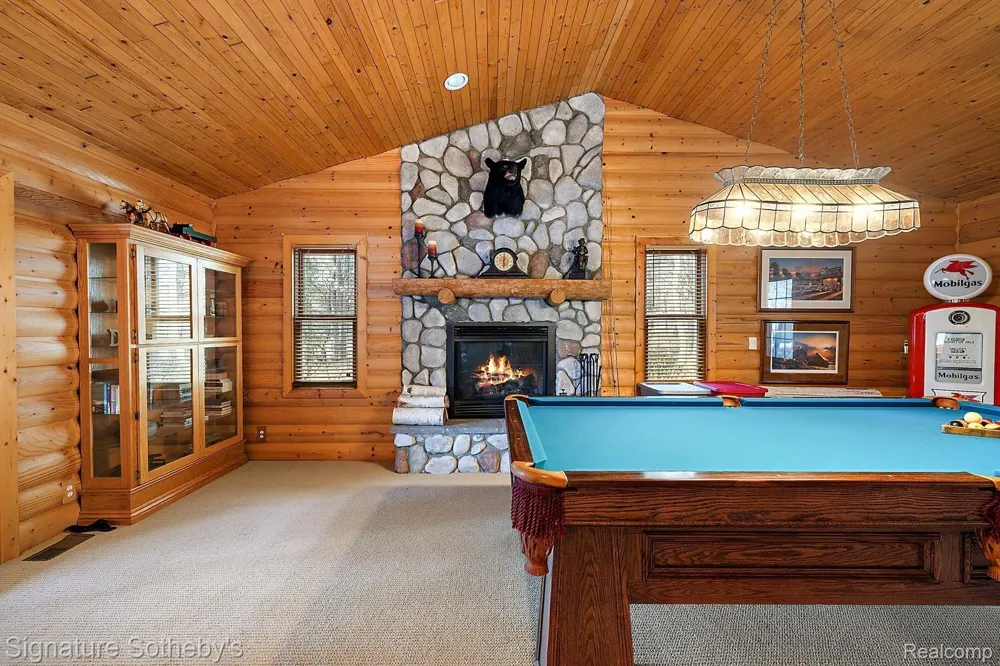 7699 MINNICK ROAD Rubicon Township, MI 48441