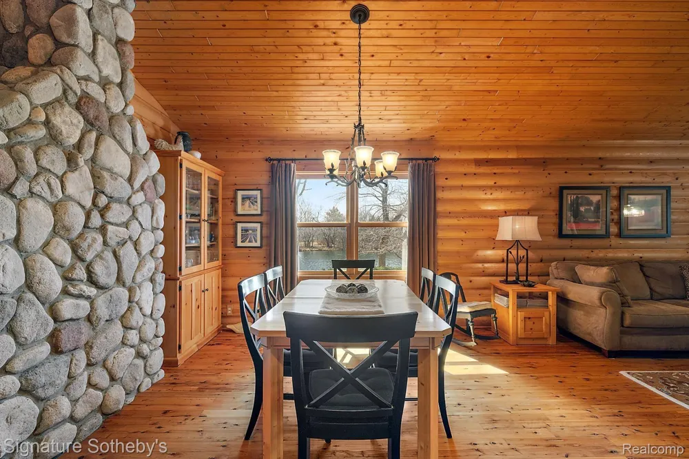 7699 MINNICK ROAD Rubicon Township, MI 48441