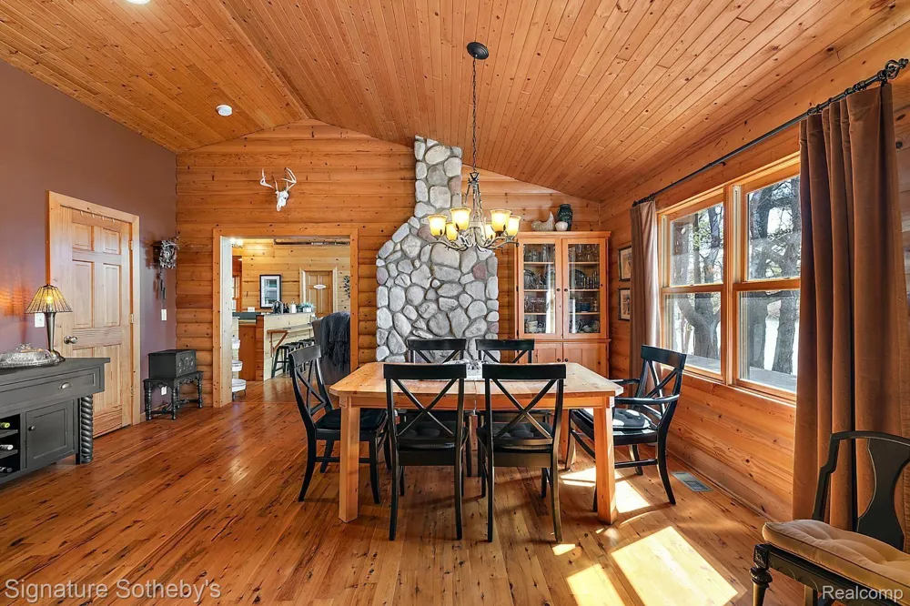 7699 MINNICK ROAD Rubicon Township, MI 48441