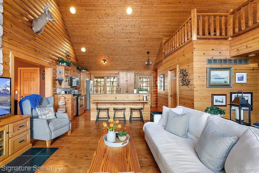 7699 MINNICK ROAD Rubicon Township, MI 48441