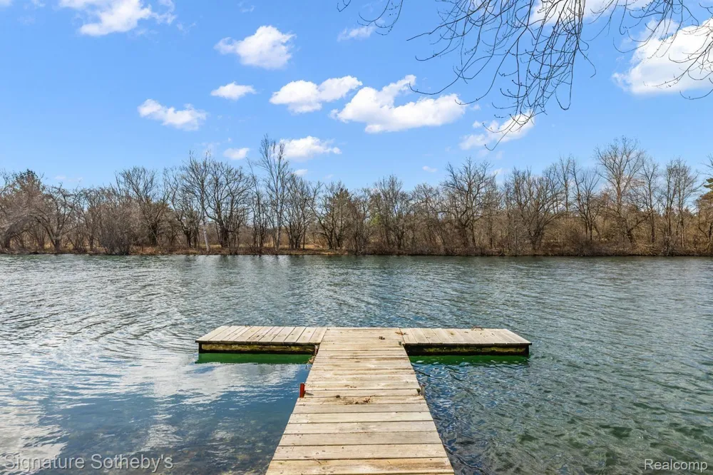 7699 MINNICK ROAD Rubicon Township, MI 48441