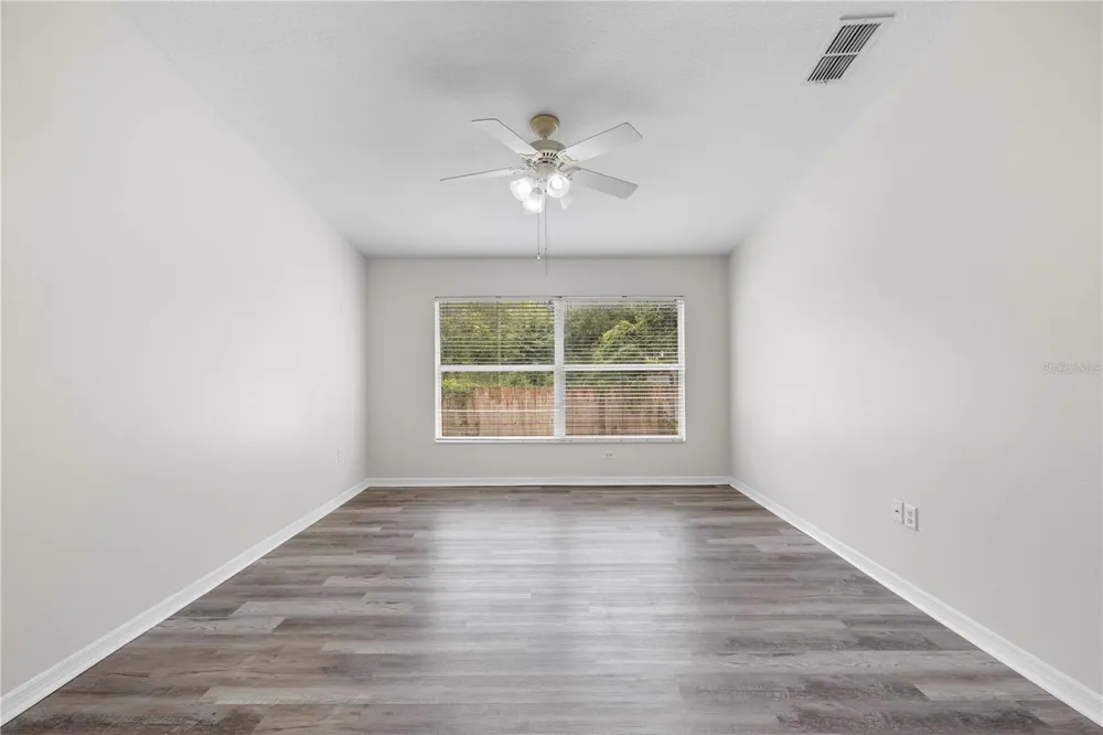 37228 GRASSY HILL LANE Dade City, FL 33525