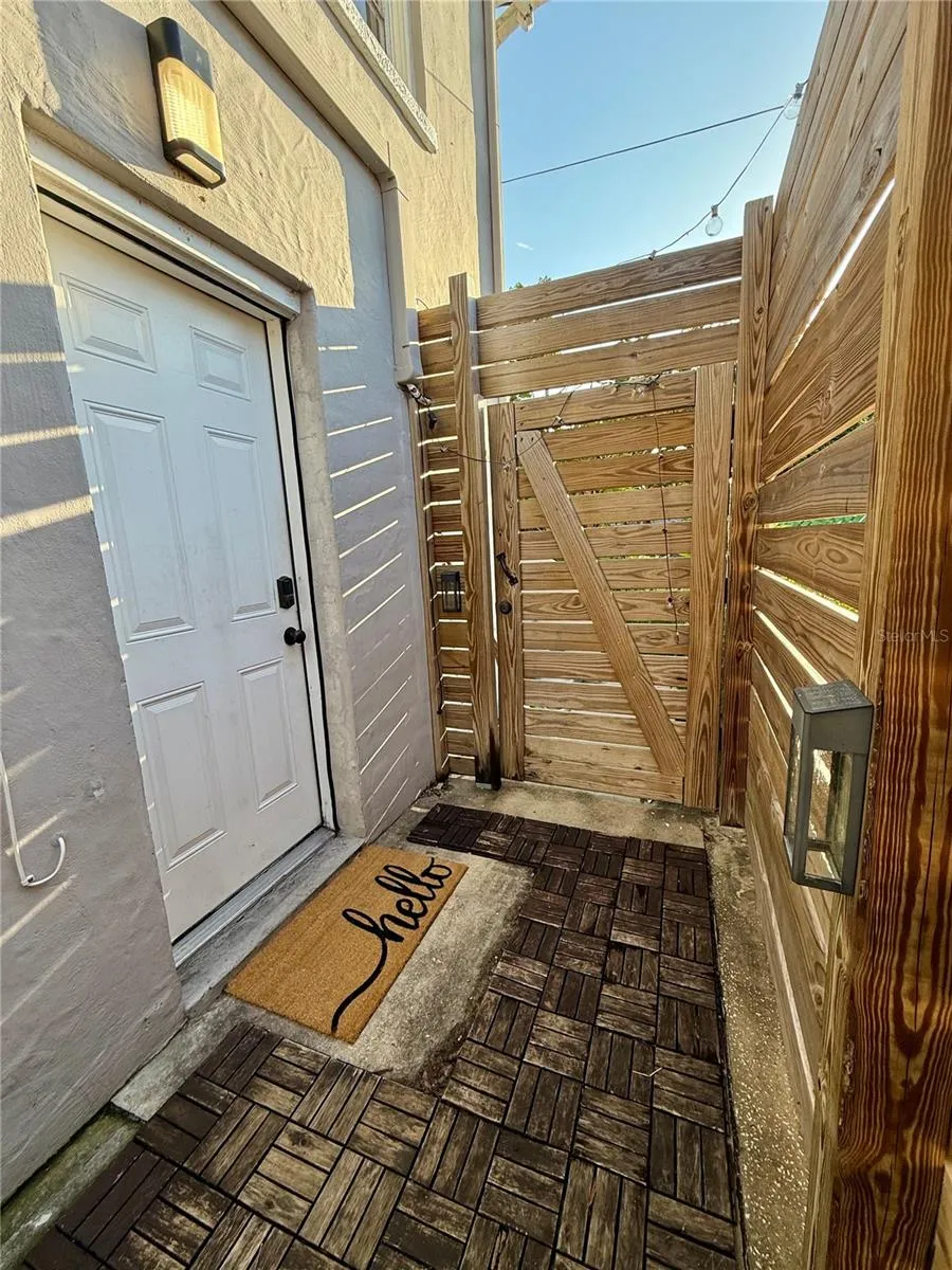 3528 5TH AVENUE St Petersburg, FL 33713