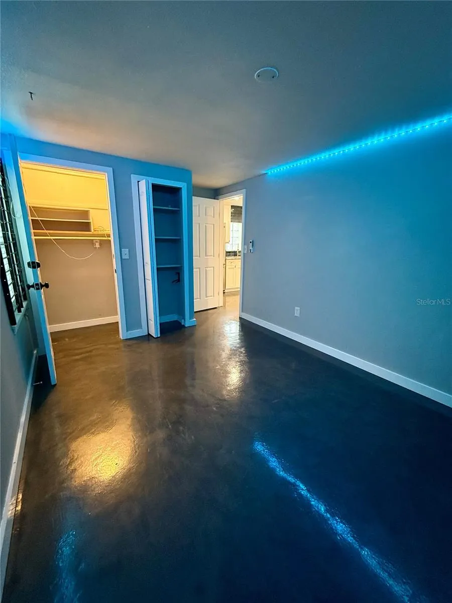 3528 5TH AVENUE St Petersburg, FL 33713