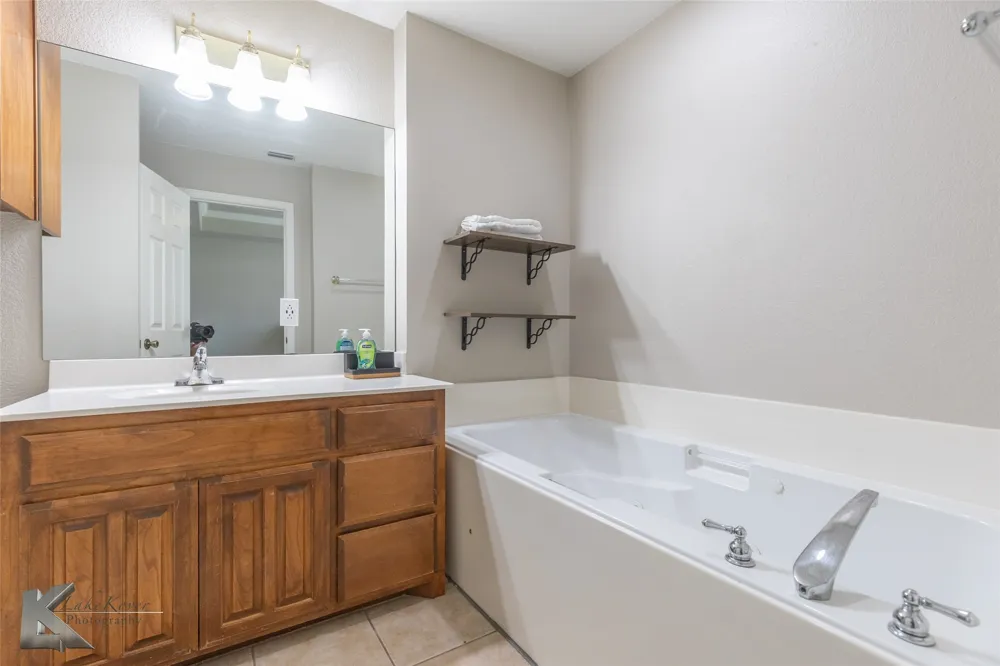 6670 Picadilly Street Abilene, TX 79606