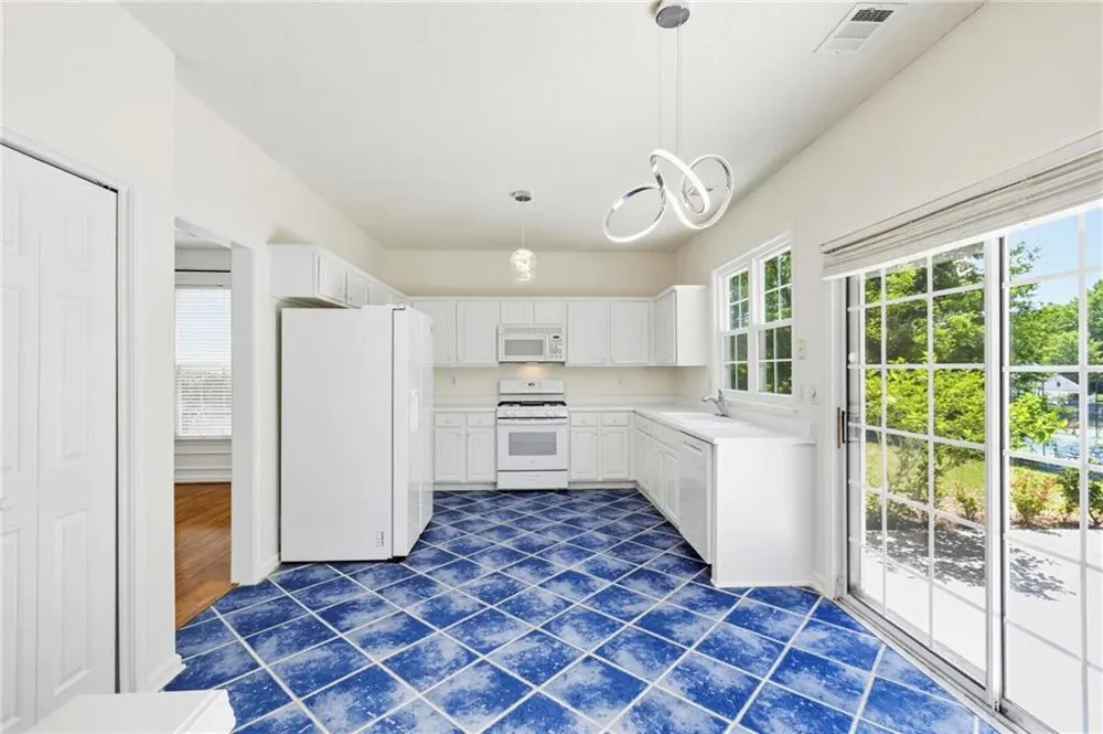 490 Chippenham Court Johns Creek, GA 30005