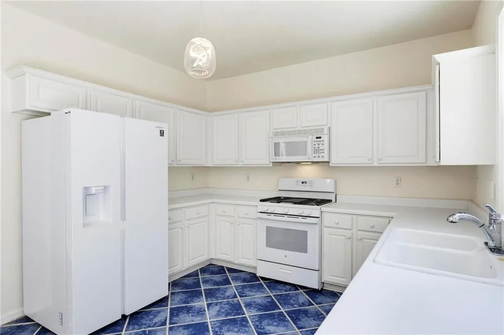 490 Chippenham Court Johns Creek, GA 30005