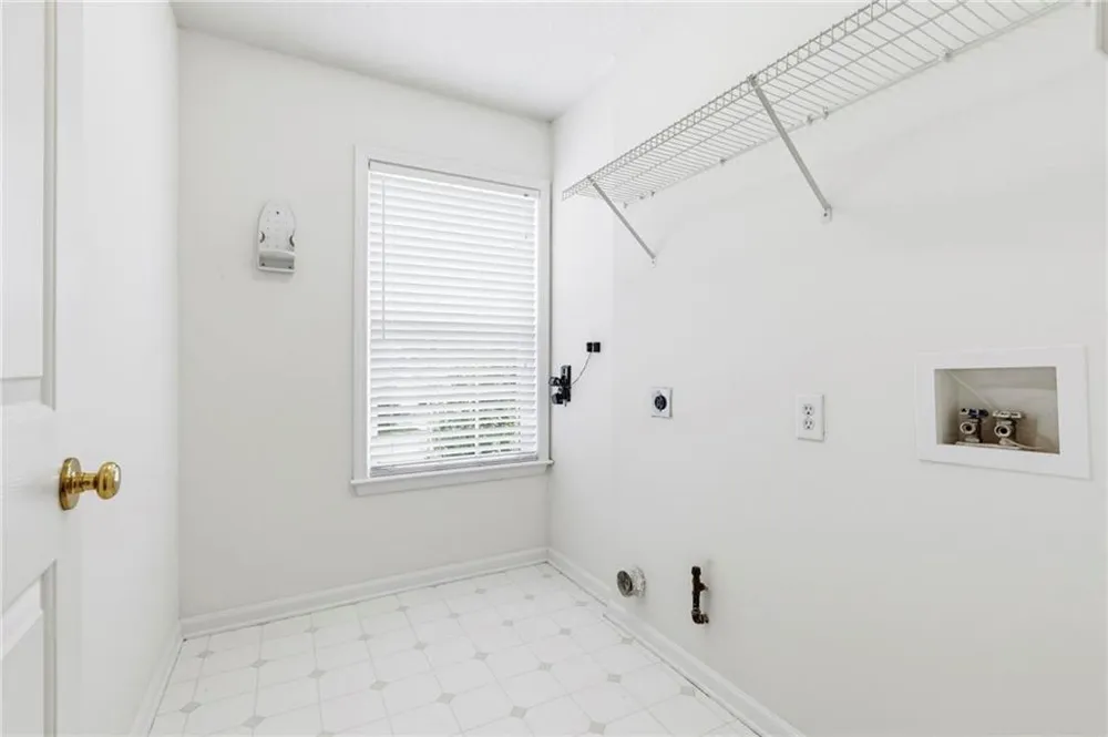 490 Chippenham Court Johns Creek, GA 30005