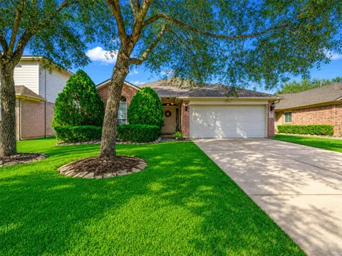 4027 Bentwood Drive