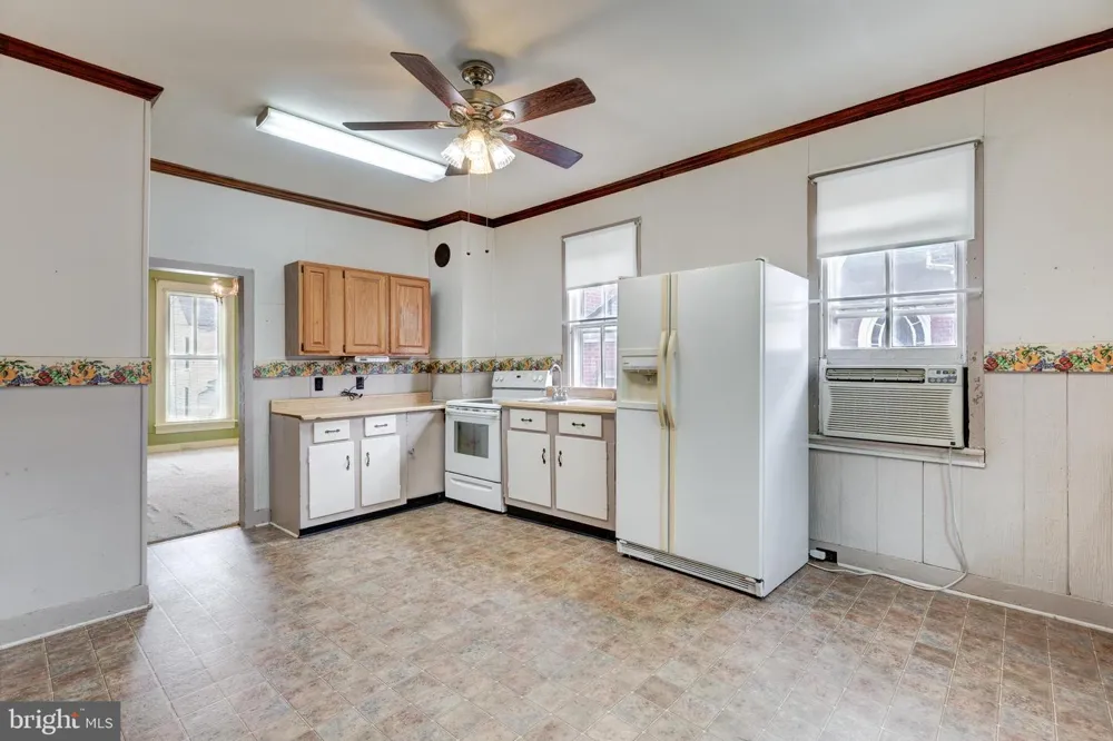 22 MIDDLE STREET Taneytown, MD 21787