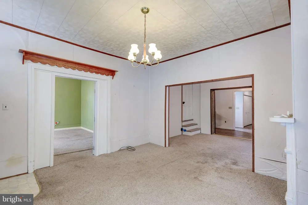 22 MIDDLE STREET Taneytown, MD 21787