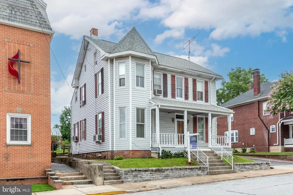 22 MIDDLE STREET Taneytown, MD 21787