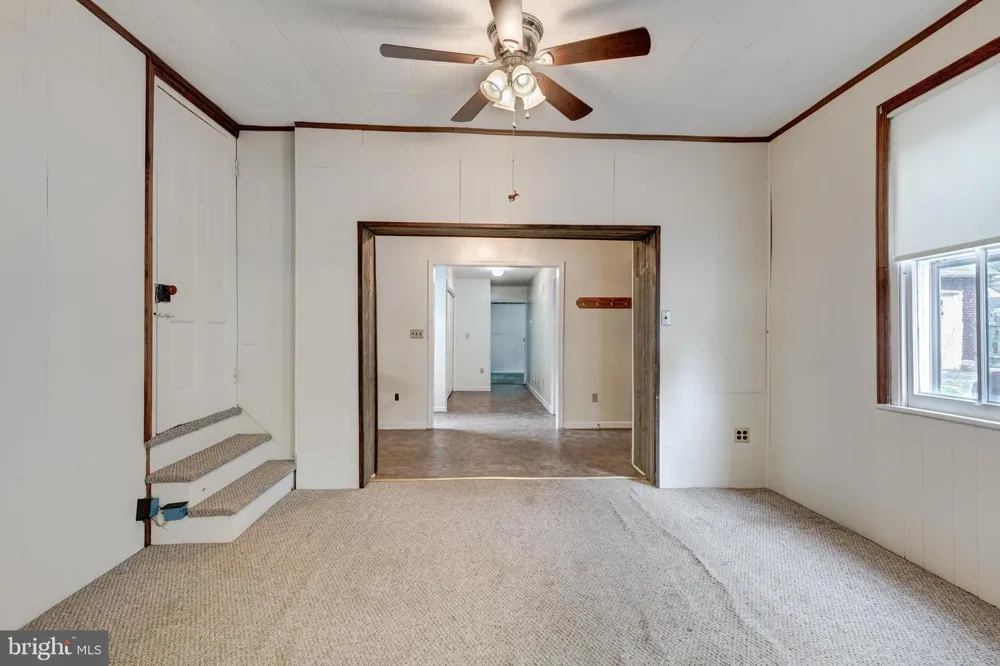 22 MIDDLE STREET Taneytown, MD 21787