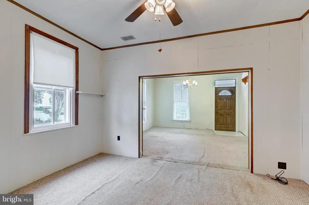 22 MIDDLE STREET Taneytown, MD 21787