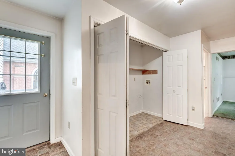 22 MIDDLE STREET Taneytown, MD 21787