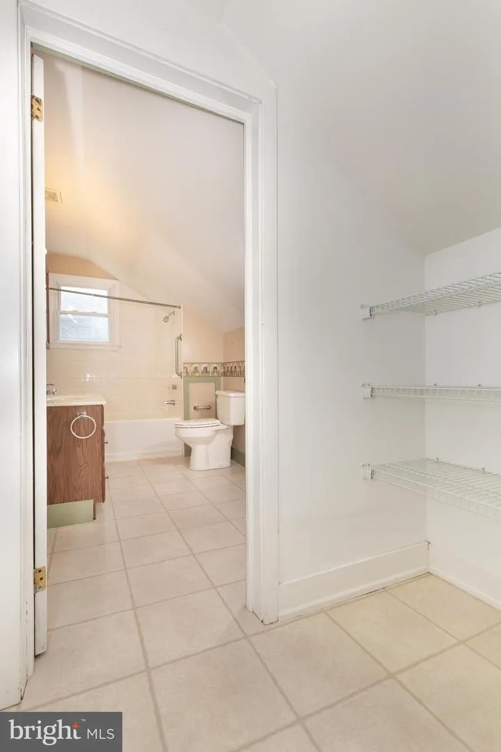 22 MIDDLE STREET Taneytown, MD 21787
